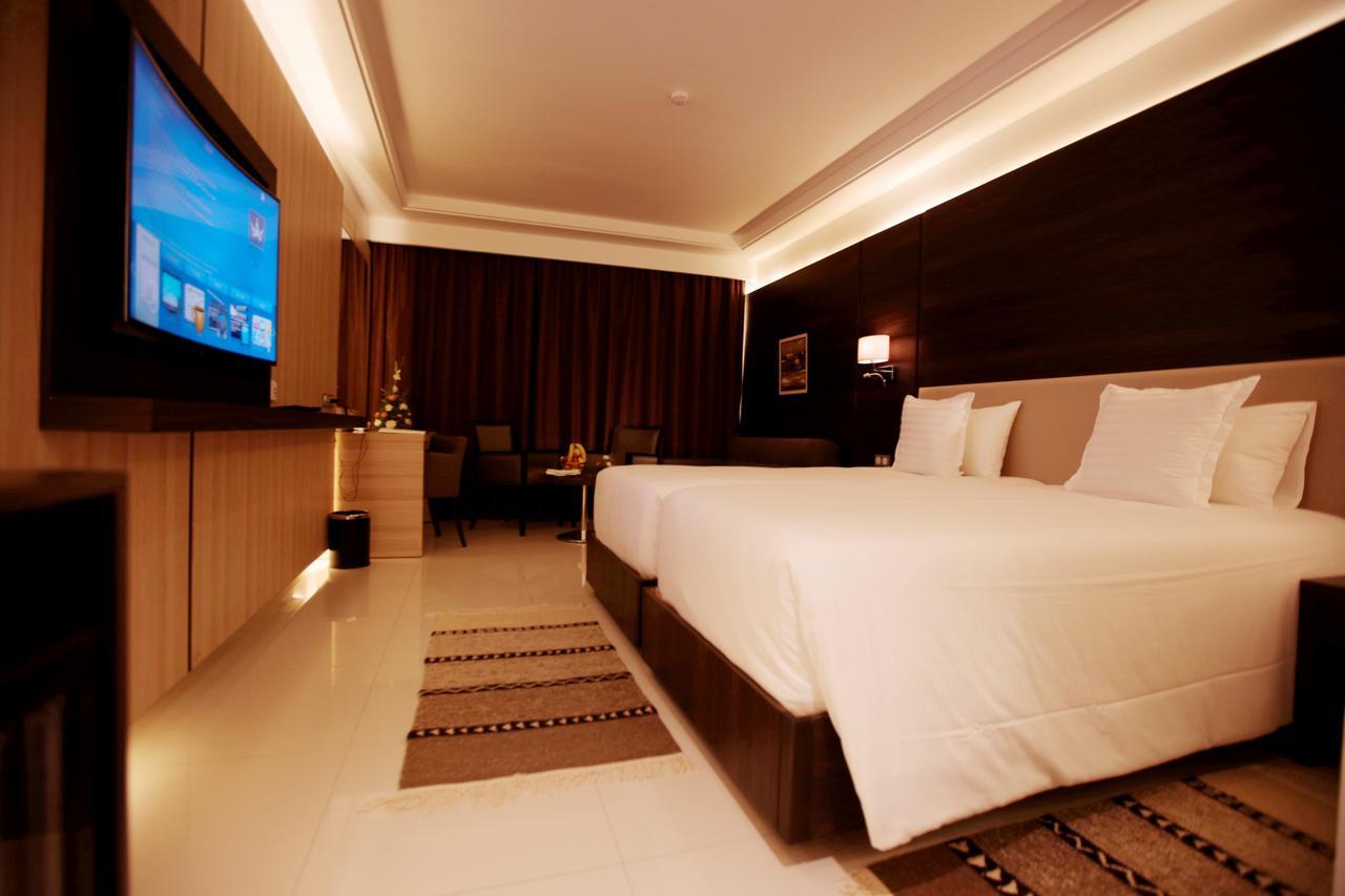 Radisson Hotel ספקס מראה חיצוני תמונה Deluxe Room